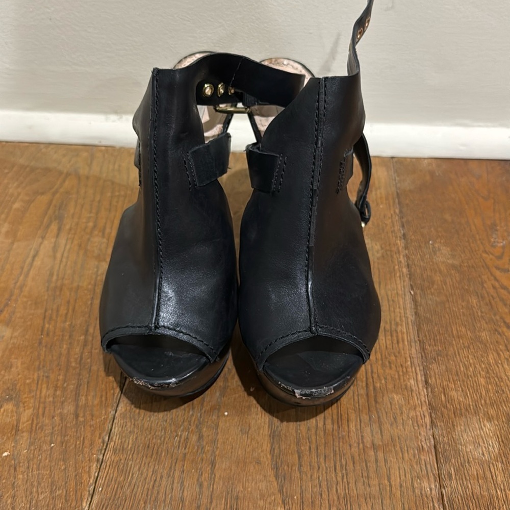 5” platform heels guess size 6.5